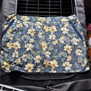 Dressbarn floral skort